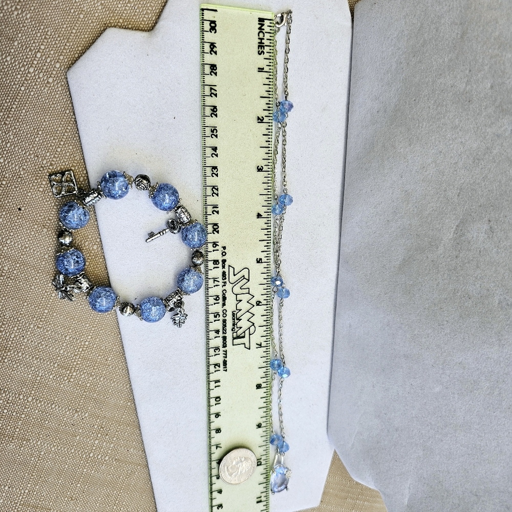 SET Blue Bead Silvertone Necklace with Blue Crackle Glass Stretch Bracelet - Picture 12 of 16